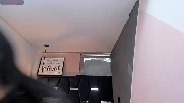 Snapshot of GiaFox_ chatting on 15, 10, 2025 GiaFox online show from 15, 10, 2025