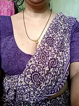 Snapshot of Rosy-B chatting on 29, 4, 2026 Rosy-B online show from 29, 4, 2026