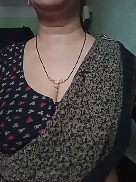 Snapshot of Rosy-B chatting on 1, 7, 2026 Rosy-B online show from 1, 7, 2026