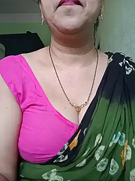Snapshot of Rosy-B chatting on 24, 5, 2026 Rosy-B online show from 24, 5, 2026