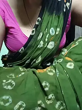 Snapshot of Rosy-B chatting on 19, 6, 2026 Rosy-B online show from 19, 6, 2026
