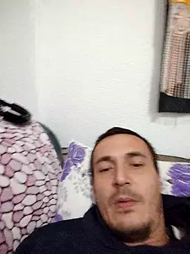 mayk18cm online show from 21, 10, 2025