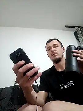 mayk18cm online show from 9, 1, 2025