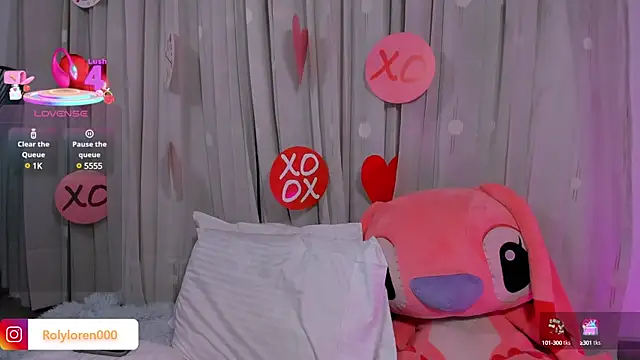 Snapshot of RolyLoren chatting on 18, 3, 2025 RolyLoren online show from 18, 3, 2025