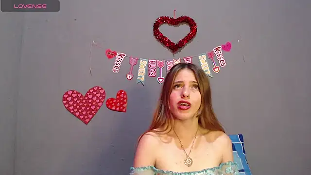 Snapshot of blue_violette_ chatting on 24, 2, 2025 blue violette online show from 24, 2, 2025