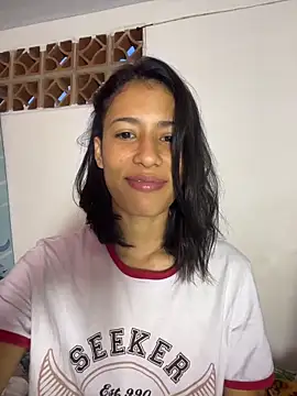 Snapshot of Valentinabaker chatting on 2, 6, 2026 Valentinabaker online show from 2, 6, 2026