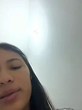 Snapshot of Valentinabaker chatting on 7, 11, 2025 Valentinabaker online show from 7, 11, 2025