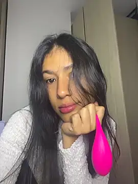 Snapshot of Valentinabaker chatting on 10, 5, 2026 Valentinabaker online show from 10, 5, 2026