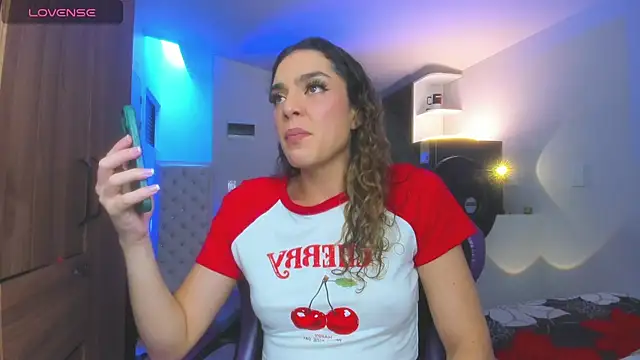Snapshot of mariiahneedles chatting on 17, 7, 2026 mariiahneedles online show from 17, 7, 2026