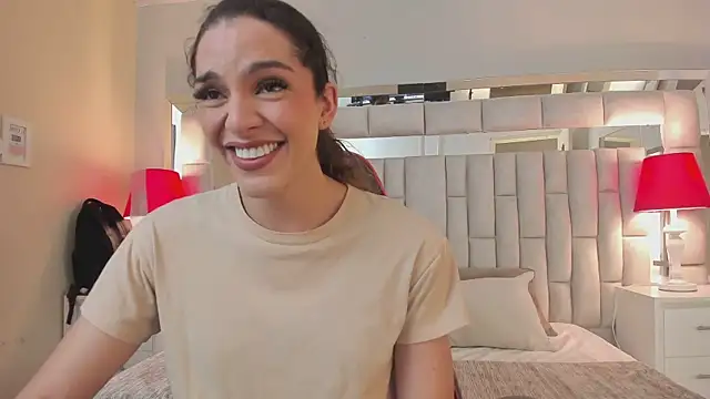 mariiahneedles online show from 23, 10, 2025