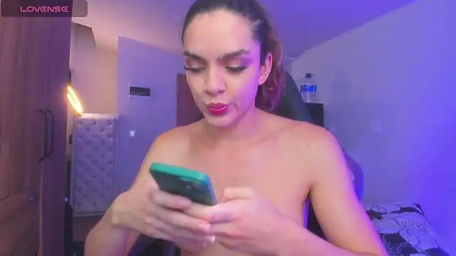 Snapshot of mariiahneedles chatting on 14, 7, 2026 mariiahneedles online show from 14, 7, 2026