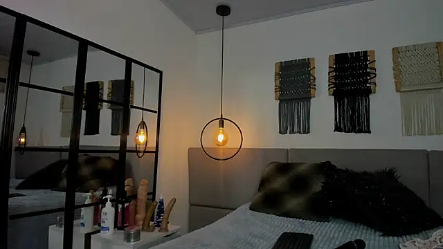 Sweet camille online show from 8, 1, 2026