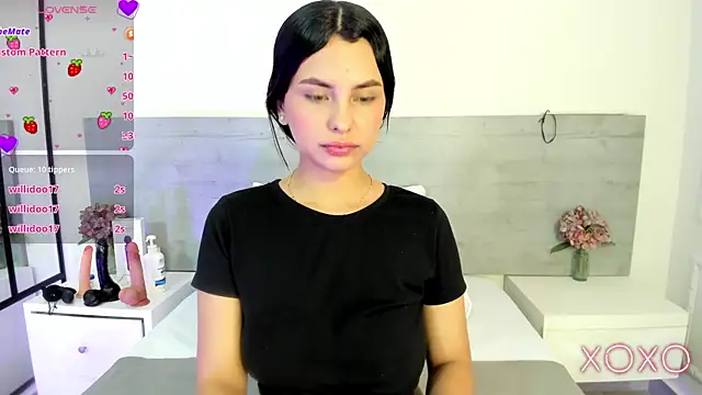 Snapshot of DulceColeman chatting on 10, 6, 2026 DulceColeman online show from 10, 6, 2026