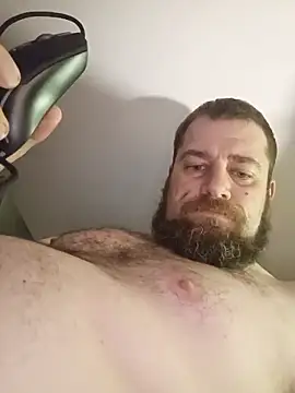 machobear87 online show from 13, 1, 2026