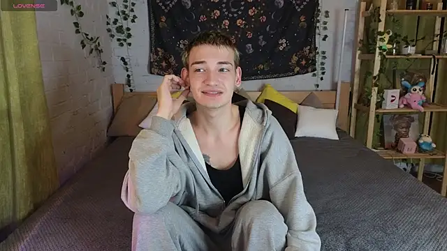 Nick Win online show from 8, 11, 2025