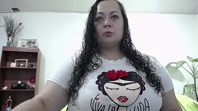 Aleia Taylor online show from 25, 6, 2026