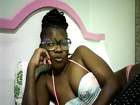 Pierra77 online show from 4, 2, 2026