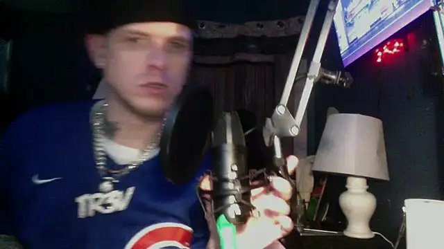 Snapshot of traejddd chatting on 8, 6, 2026 traejddd online show from 8, 6, 2026