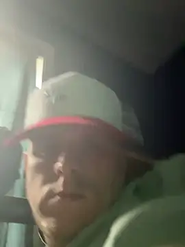 Snapshot of traejddd chatting on 2, 4, 2026 traejddd online show from 2, 4, 2026
