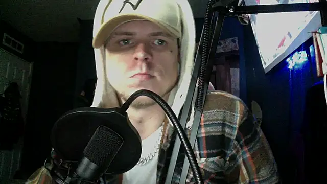 Snapshot of traejddd chatting on 22, 5, 2026 traejddd online show from 22, 5, 2026
