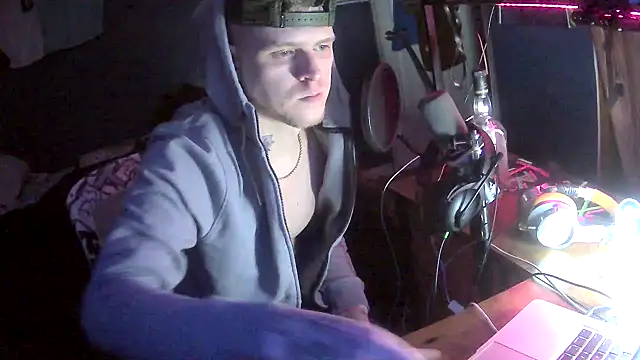 Snapshot of traejddd chatting on 21, 3, 2026 traejddd online show from 21, 3, 2026