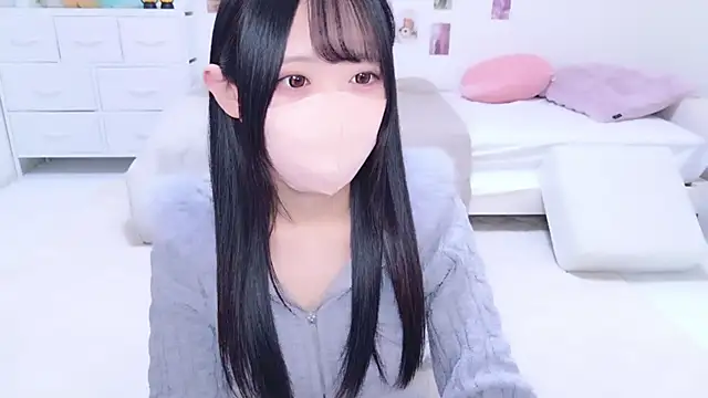 Suzu ch xx online show from 6, 11, 2025