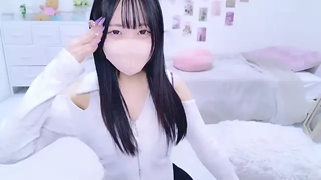 Suzu ch xx online show from 5, 10, 2025