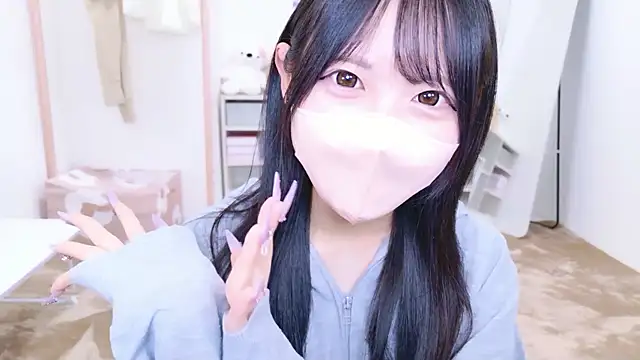 Suzu ch xx online show from 23, 9, 2025