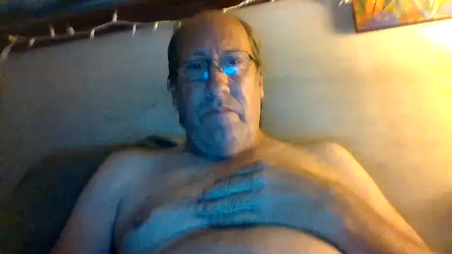 Snapshot of hornyrich69 chatting on 14, 5, 2026 hornyrich69 online show from 14, 5, 2026