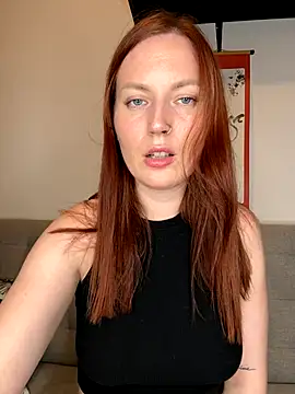 EmmaWarren online show from 29, 10, 2025