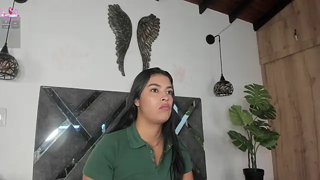 Bianca zaens2 online show from 14, 2, 2026