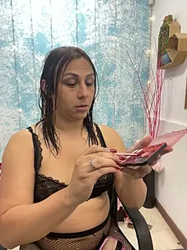 Analia 01 online show from 20, 11, 2025