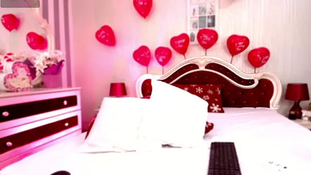 StacyLight online show from 14, 2, 2025