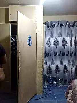 Snapshot of FreakyAngel3X chatting on 21, 12, 2025 FreakyAngel3X online show from 21, 12, 2025