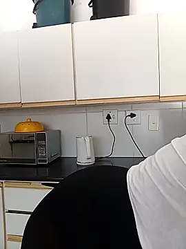 FreakyAngel3X online show from 12, 9, 2025