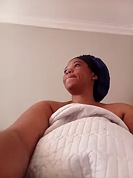 FreakyAngel3X online show from 21, 11, 2025