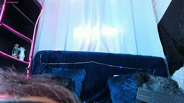 Mracialatina online show from 9, 11, 2025