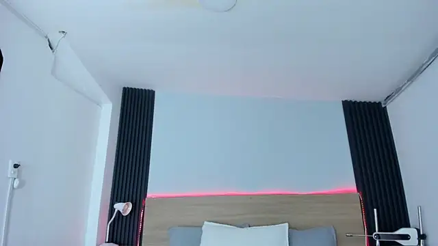 Chiqui milk  online show from 22, 10, 2025