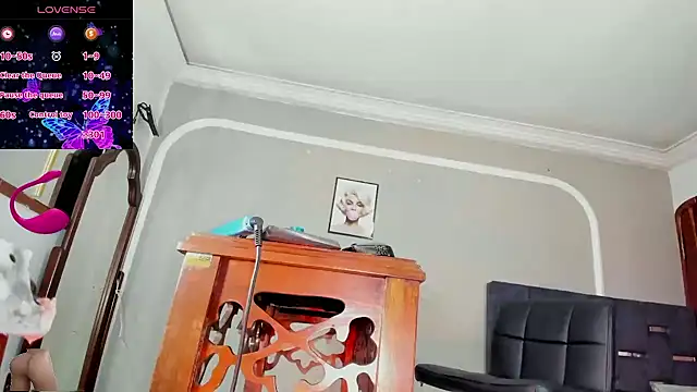 Jimena Grey online show from 12, 2, 2026