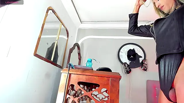 Jimena Grey online show from 23, 11, 2025