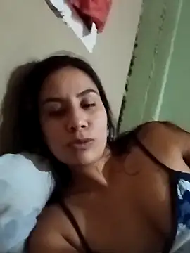 Michellluxo online show from 22, 4, 2026