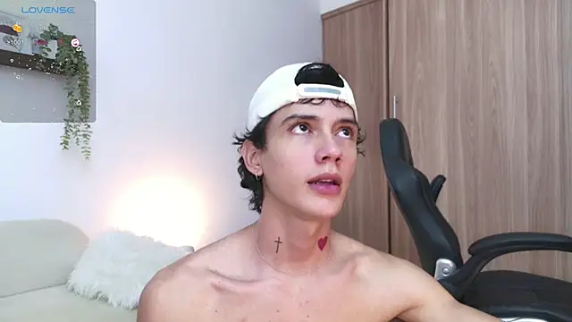 Snapshot of badboy_one_ chatting on 29, 9, 2025 badboy one online show from 29, 9, 2025