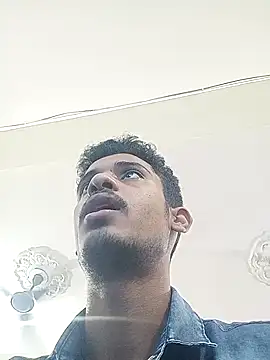 curlyhairboy  online show from 12, 9, 2025