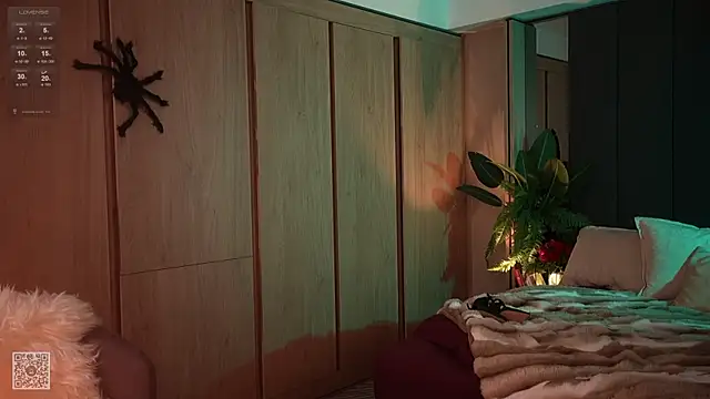 LinaKinky online show from 28, 10, 2025