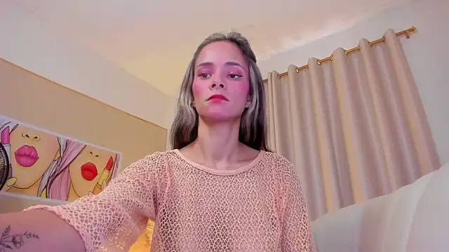 SkiinnyAna online show from 22, 9, 2025