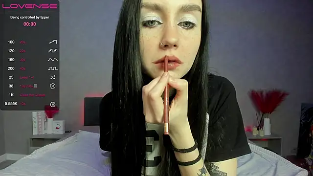 Snapshot of SophiaRyder chatting on 13, 3, 2025 SophiaRyder online show from 13, 3, 2025