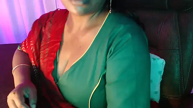 Prita07 online show from 3, 12, 2025