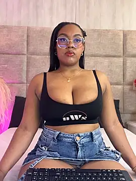 Esmeralda Duarte online show from 9, 2, 2026