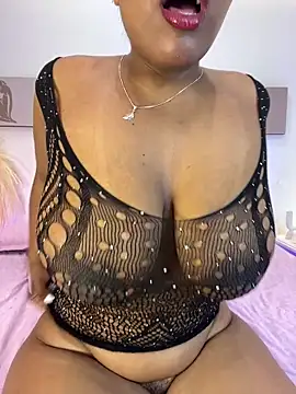 Esmeralda Duarte online show from 11, 4, 2026