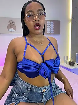 Esmeralda Duarte online show from 13, 3, 2026